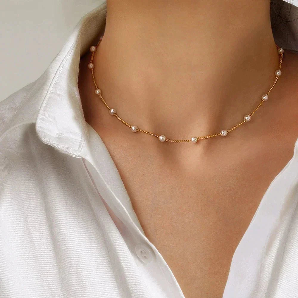 FitEase™ Pearl Necklace In Gold